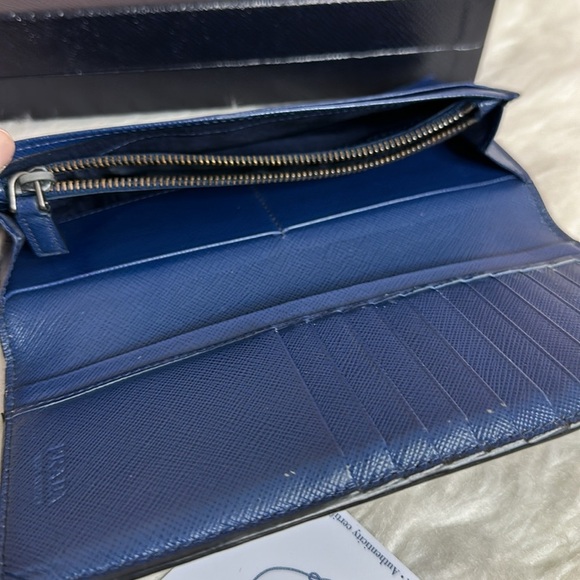 💯Authentic Prada Long Wallet🍀 - Picture 6 of 14